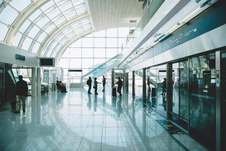 Shelf life, travel rules and storage for lubricants